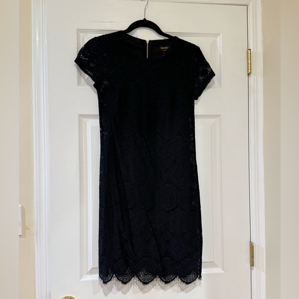Elegant Black Lace Dress